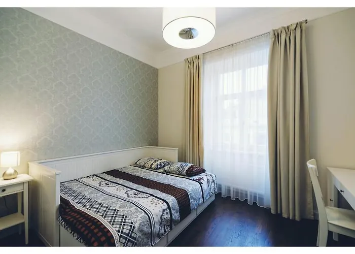 просторі в центрі львова Lviv